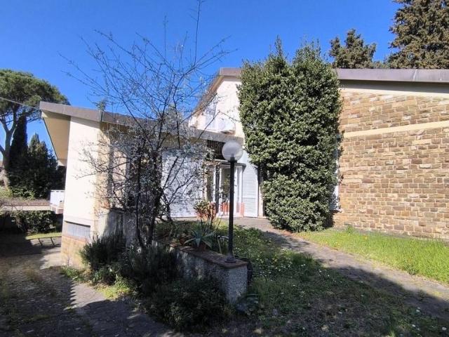 Villa Indipendente in vendita a Quartiere 5, Firenze
