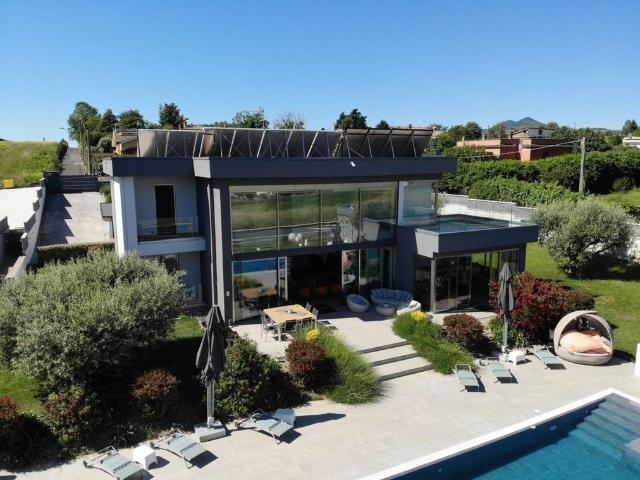 Villa Indipendente in vendita a Roma Capitale, Lazio