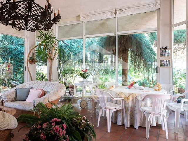 Villa Indipendente in vendita a Cervia, Reggio Emilia