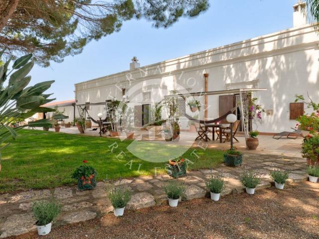 Villa Indipendente in vendita a Puglia, Taranto
