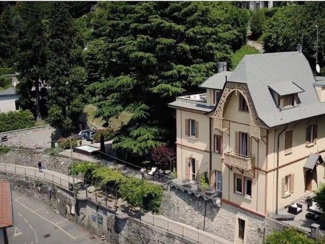 Villa Indipendente in vendita a Brunate, Lombardia