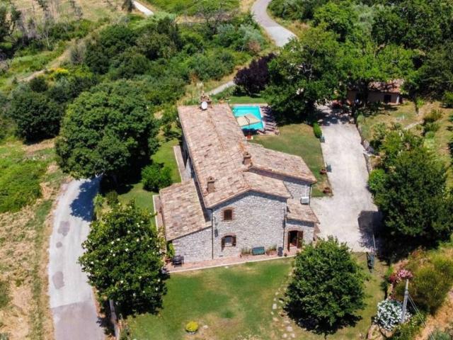 Villa Indipendente in vendita a Guardea, Umbria