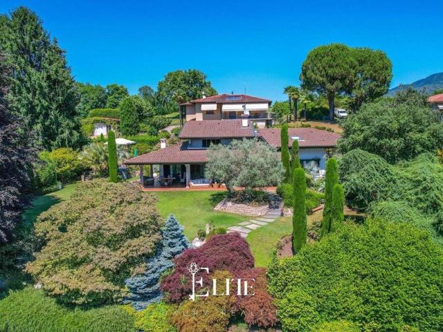 Villa Indipendente in vendita a Cardana, Besozzo