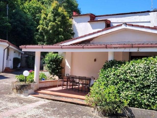 Villa Indipendente in vendita a Brignano Inferiore, Salerno