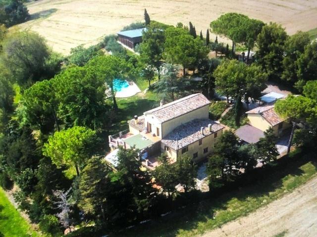 Villa Indipendente in vendita a Borgo San Giacomo, Marche