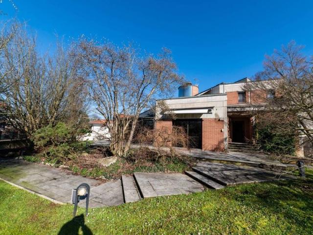 Villa Indipendente in vendita a Unione dei Comuni I Fontanili, Noviglio