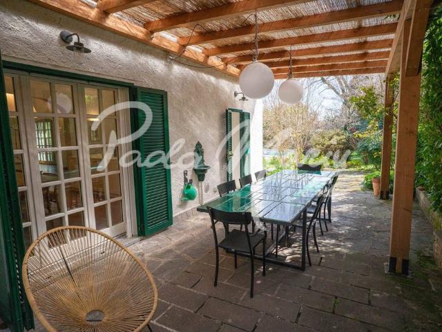 Villa Indipendente in vendita a Montorfano, Lombardia