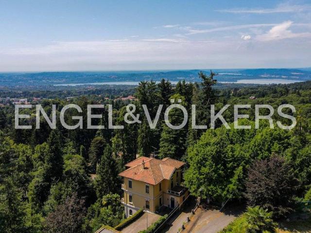 Villa Indipendente in vendita a Velate, Varese