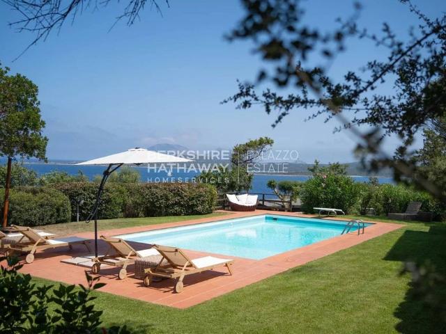 Villa Indipendente in vendita a San Pantaleo, Sardigna/Sardegna
