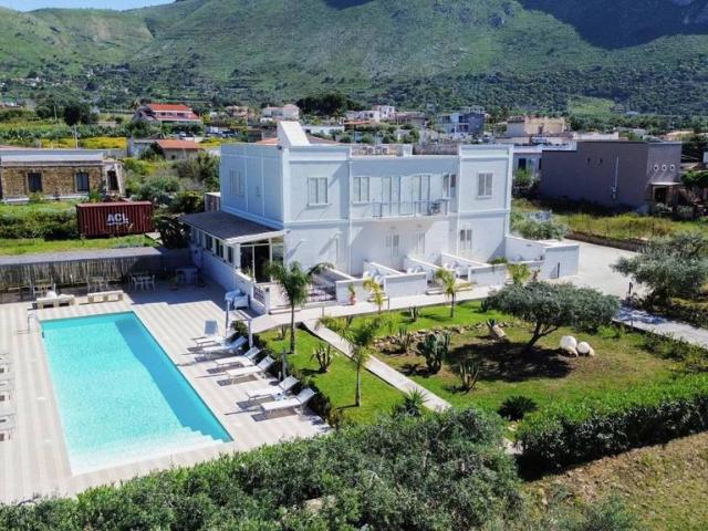 Villa Indipendente in vendita a Terrasini, Sicilia
