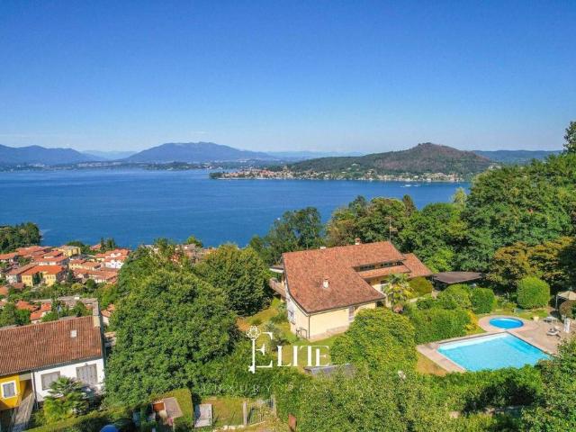 Villa Indipendente in vendita a Meina, Novara