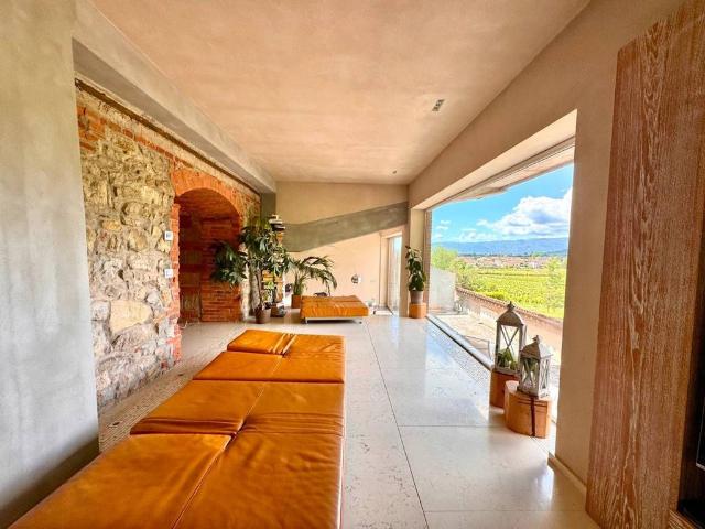 Villa Indipendente in vendita a Montale Alto, Montale