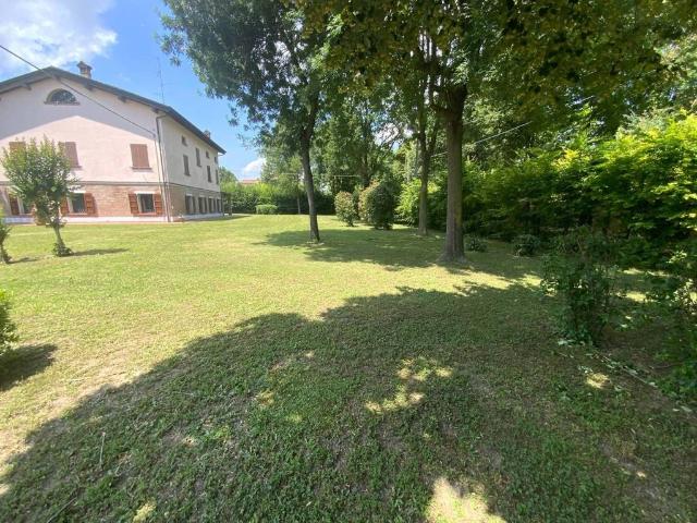 Villa Indipendente in vendita a Unione delle Terre d'Argine, Carpi