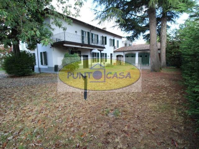 Villa Indipendente in vendita a Orio Litta, Lodi