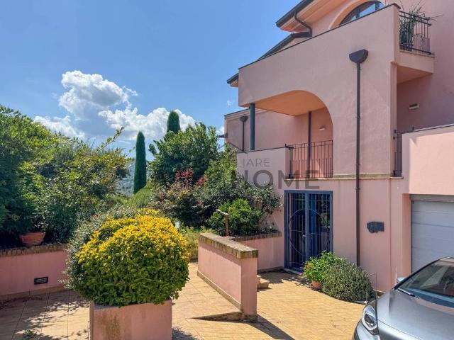 Villa Indipendente in vendita a Unione di comuni Valmarecchia, Verucchio