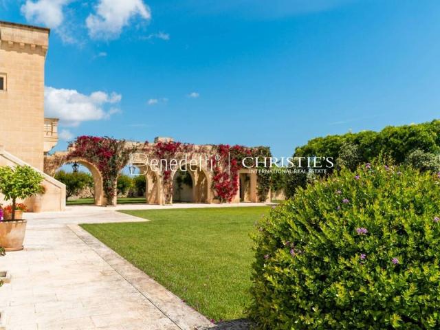 Villa Indipendente in vendita a Puglia, Lecce