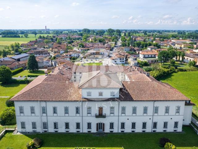 Villa Indipendente in vendita a Lodi, Lombardia