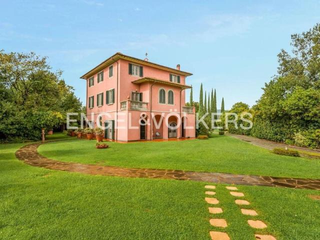 Villa Indipendente in vendita a Cascina, Toscana