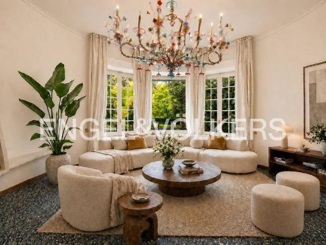Villa Indipendente in vendita a Zona Nord, Brescia