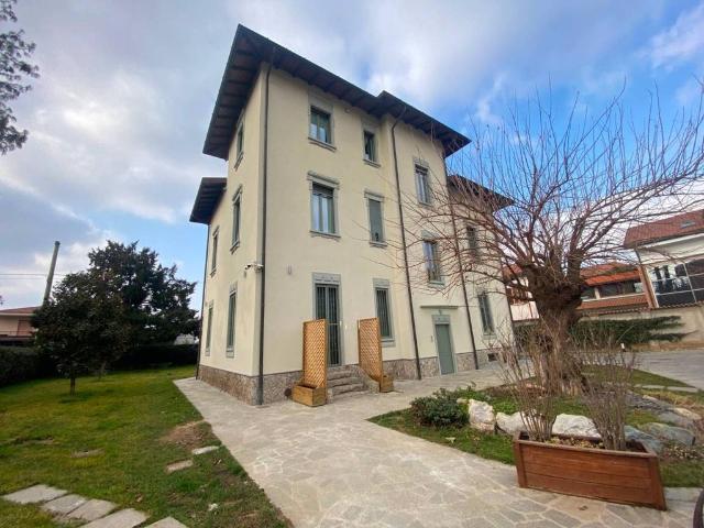 Villa Indipendente in vendita a Capriate San Gervasio, Lombardia