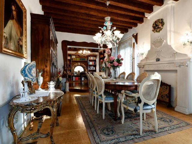 Villa Indipendente in vendita a Sant'Angelo di Sala, Villanova Di Camposanpiero