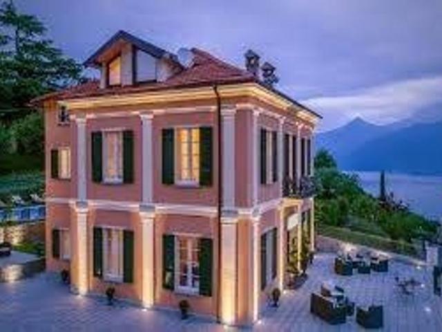 Villa Indipendente in vendita a Sant'Agostino, Como