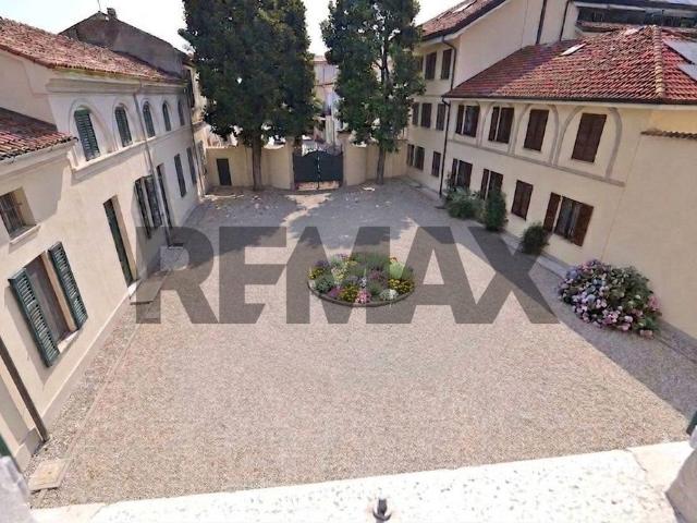 Villa Indipendente in vendita a Sedriano, Lombardia