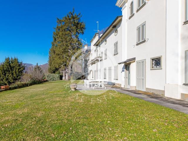 Villa Indipendente in vendita a Villa Di Serio, Lombardia
