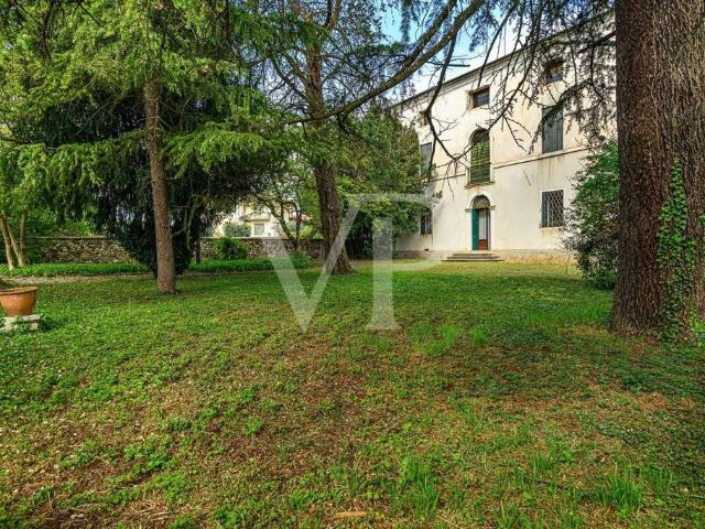 Villa Indipendente in vendita a Mason Vicentino, Veneto