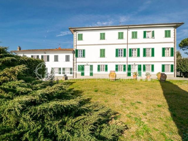 Villa Indipendente in vendita a Gragnano, Capannori