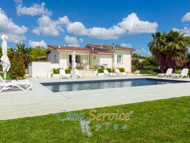 Villa Indipendente in vendita a Monticelli, Puglia
