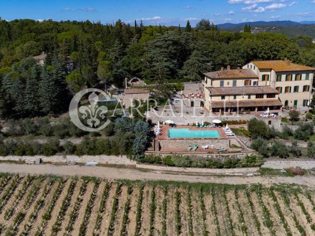 Villa Indipendente in vendita a Castellina In Chianti, Toscana