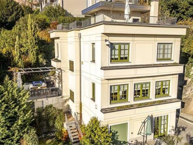 Villa Indipendente in vendita a San Giuliano, Como