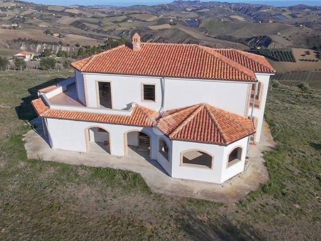 Villa Indipendente in vendita a Marche, Ascoli Piceno