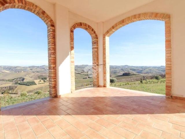 Villa Indipendente in vendita a Marche, Ascoli Piceno