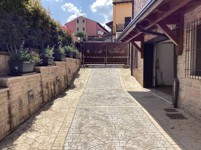 Villa Indipendente in vendita a Pignola, Basilicata