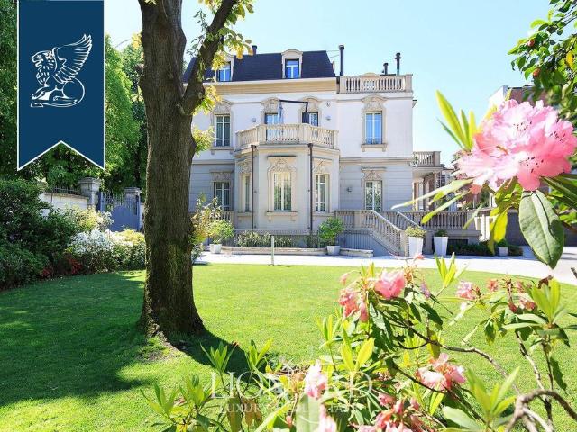 Villa Indipendente in vendita a Centro, Gallarate