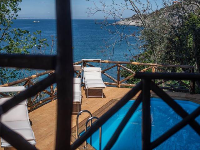 Villa Indipendente in vendita a Massa Lubrense, Campania