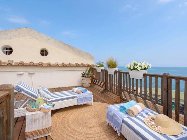 Villa Indipendente in vendita a Massa Lubrense, Campania