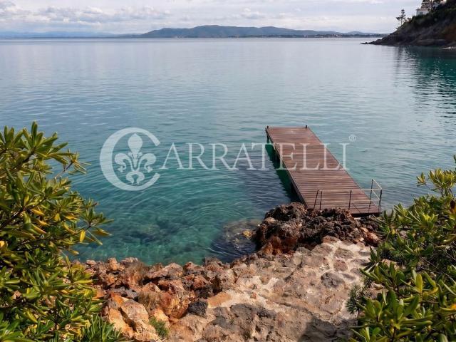 Villa Indipendente in vendita a Monte Argentario, Porto Santo Stefano