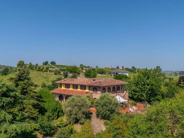 Villa Indipendente in vendita a Piemonte, Asti