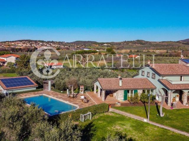 Villa Indipendente in vendita a San Vincenzo, Toscana