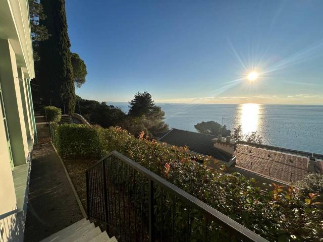 Villa Indipendente in vendita a Altipiano Ovest, Villa Opicina