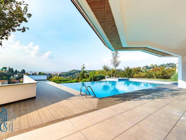 Villa Indipendente in vendita a Circoscrizione 8, Piemonte
