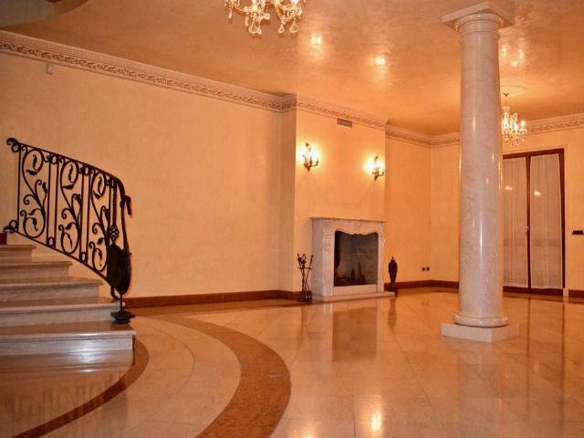 Villa Indipendente in vendita a Torbole Casaglia, Lombardia