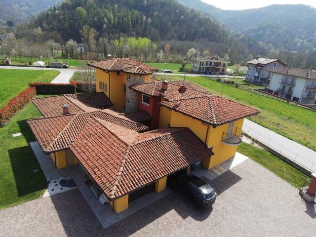 Villa Indipendente in vendita a Piemonte, Cuneo