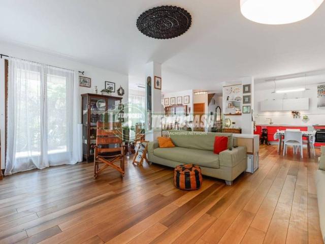 Villa Indipendente in vendita a Verdello, Lombardia