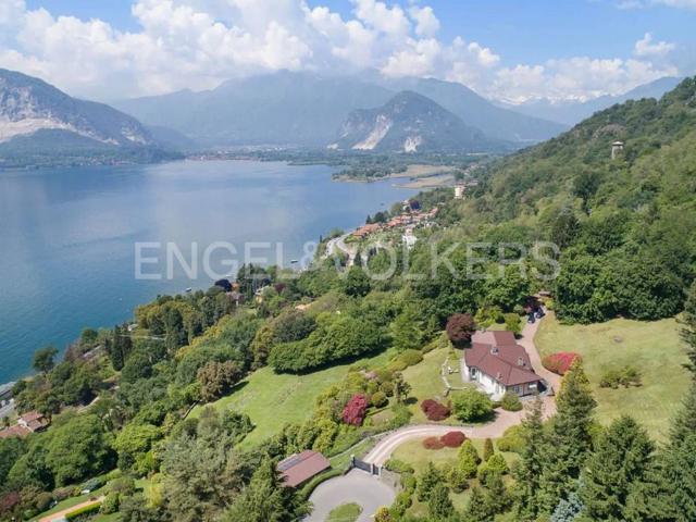 Villa Indipendente in vendita a Pallanza, Piemonte