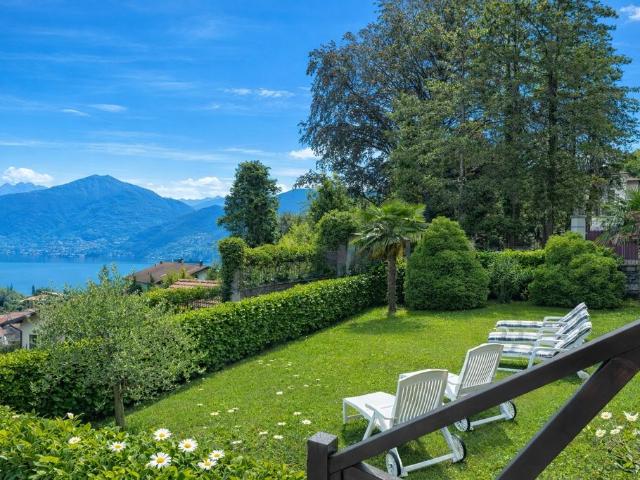 Villa Indipendente in vendita a Croce, Menaggio
