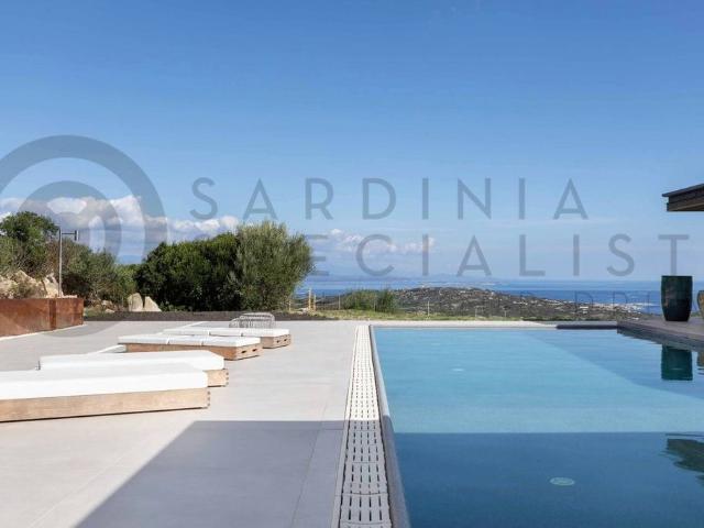Villa Indipendente in vendita a Capizza di Vacca, Santa Teresa Gallura